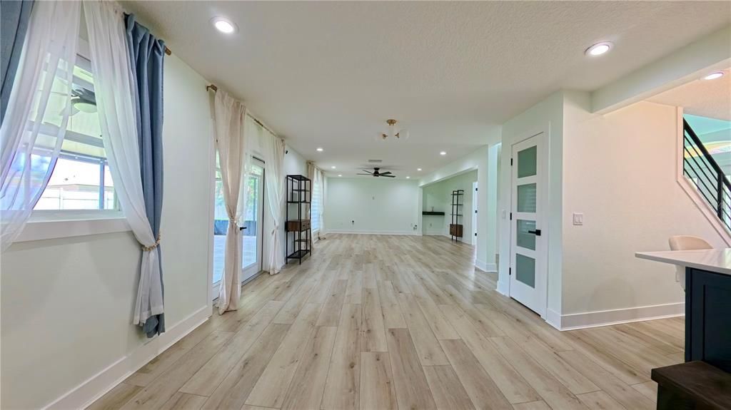 В аренду: $3,200 (4 спален, 2 ванн, 2222 Квадратных фут)