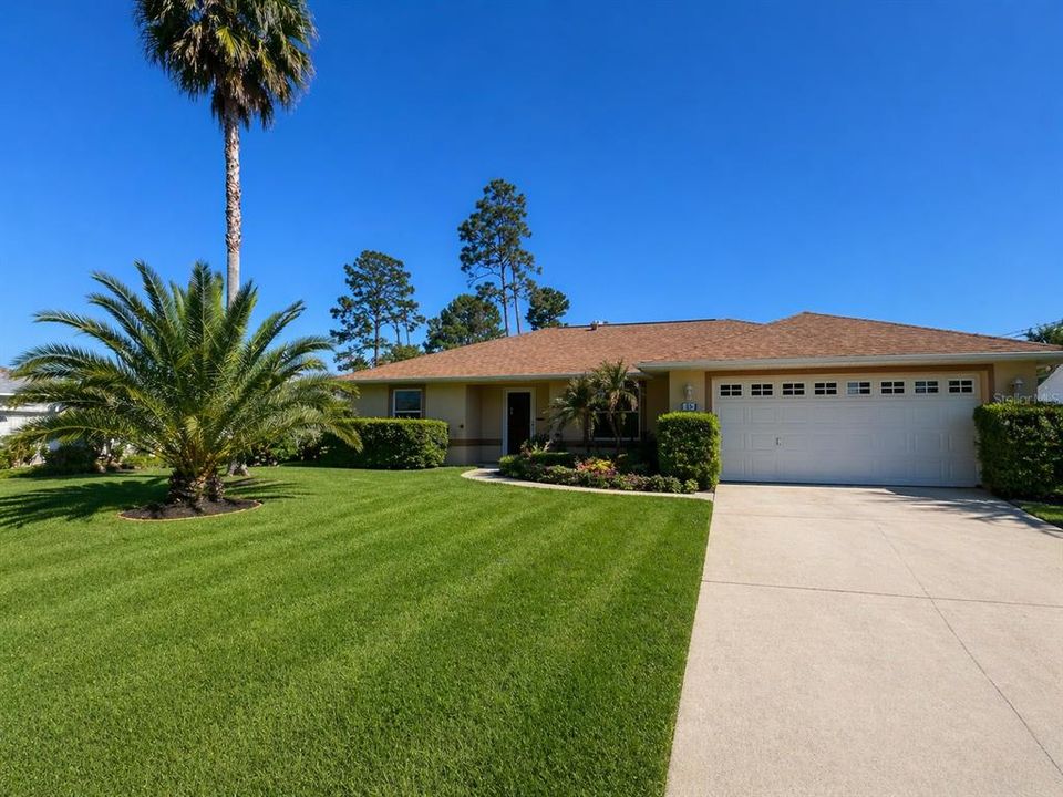 For Rent: $1,800 (3 beds, 2 baths, 1352 Square Feet)