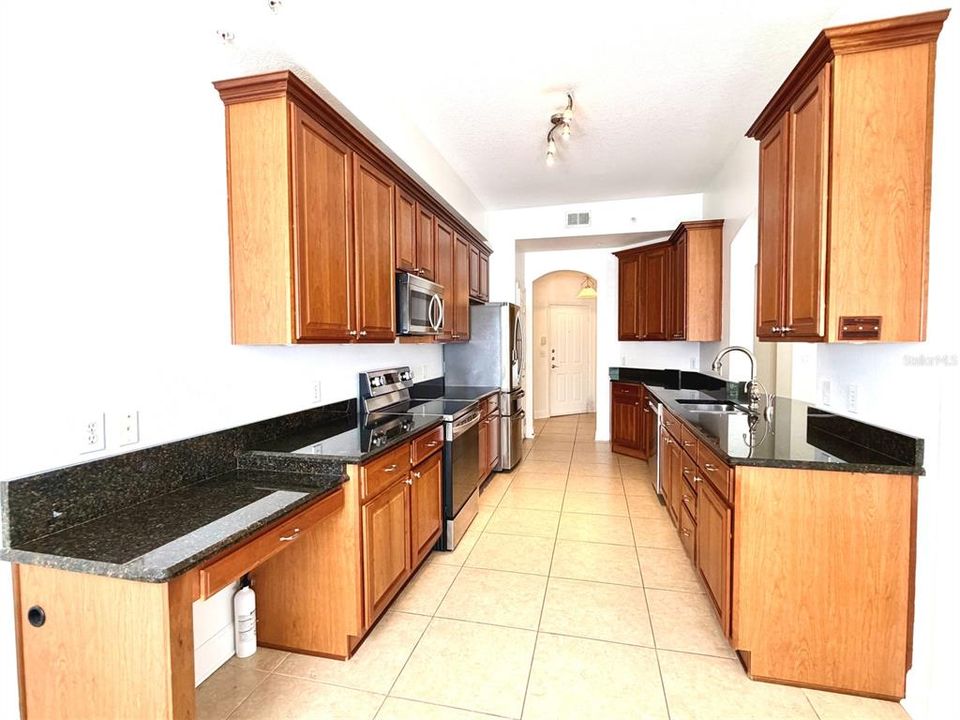 For Sale: $497,900 (3 beds, 2 baths, 1849 Square Feet)