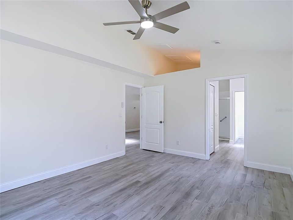 En Venta: $289,900 (3 camas, 2 baños, 1671 Pies cuadrados)