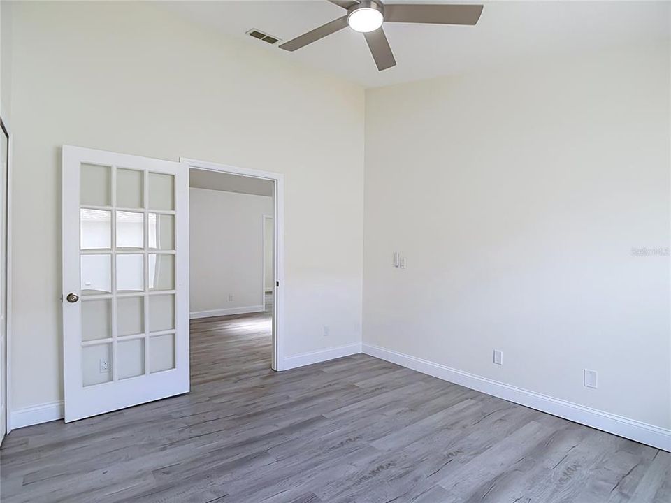 En Venta: $289,900 (3 camas, 2 baños, 1671 Pies cuadrados)