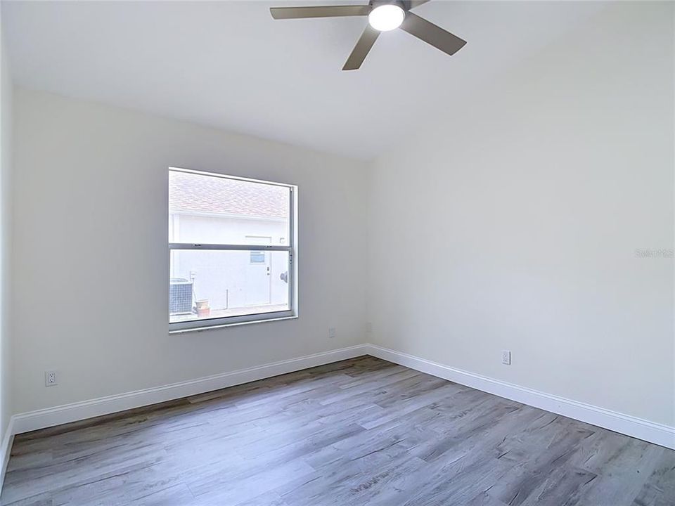 En Venta: $289,900 (3 camas, 2 baños, 1671 Pies cuadrados)