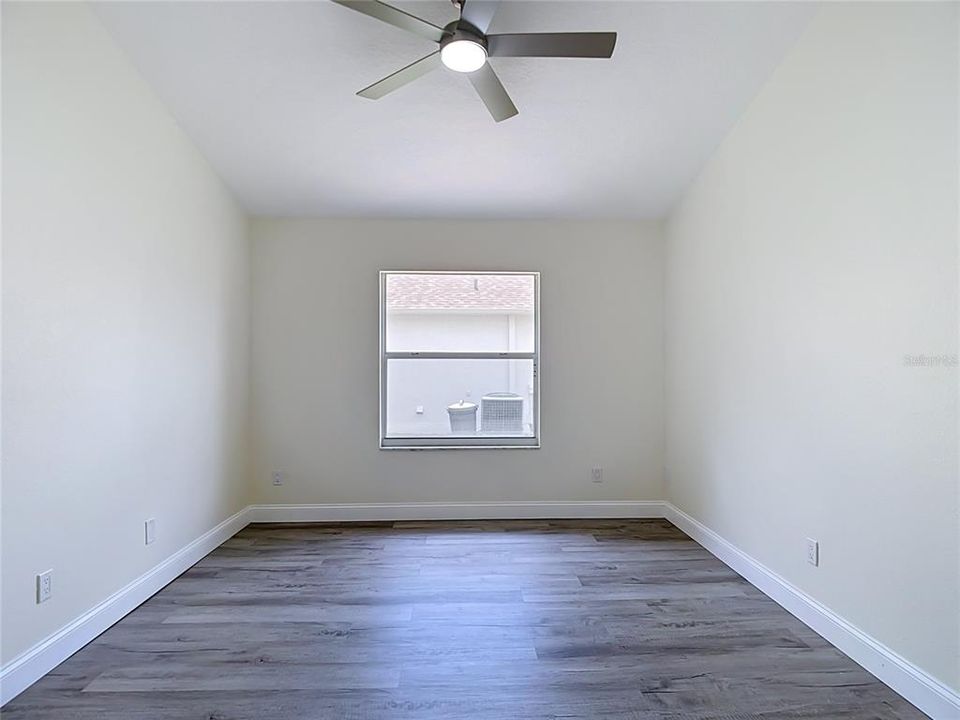 En Venta: $289,900 (3 camas, 2 baños, 1671 Pies cuadrados)