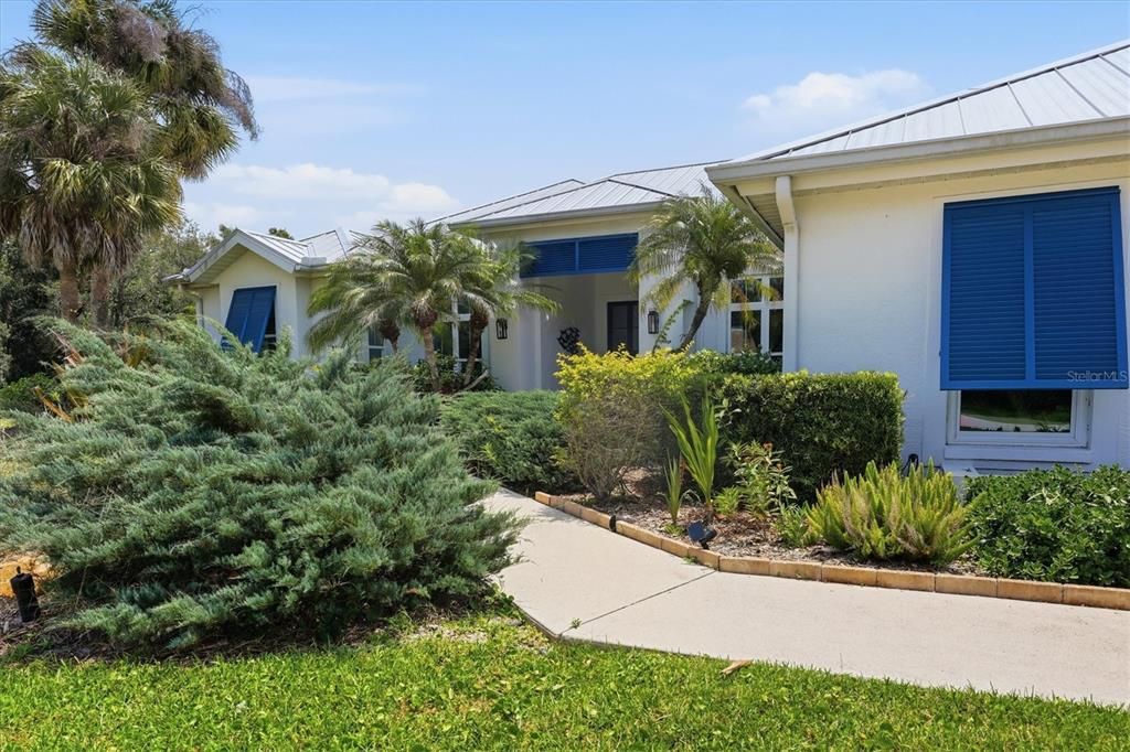 For Sale: $969,000 (4 beds, 3 baths, 2962 Square Feet)