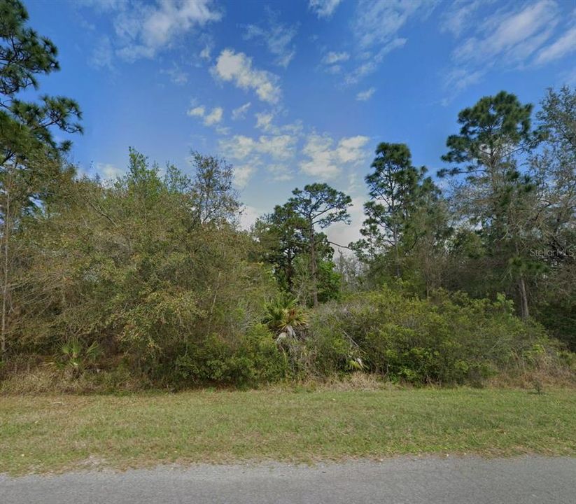 待售: $39,900 (0.87 acres)