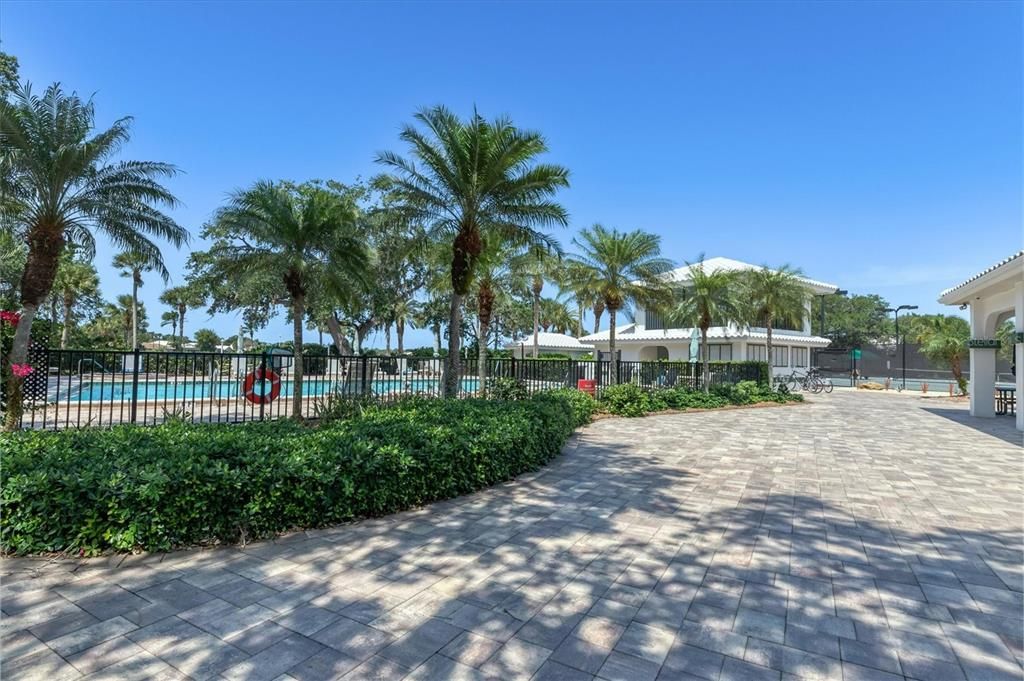 En Venta: $389,000 (2 camas, 2 baños, 2119 Pies cuadrados)