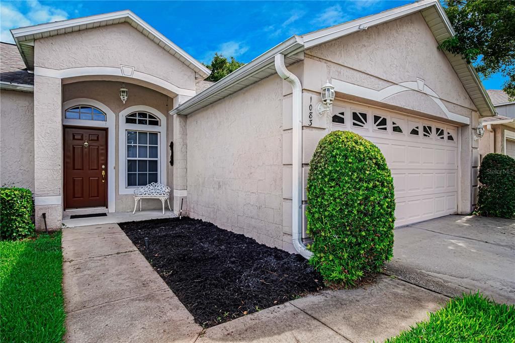 For Sale: $259,000 (3 beds, 2 baths, 1249 Square Feet)