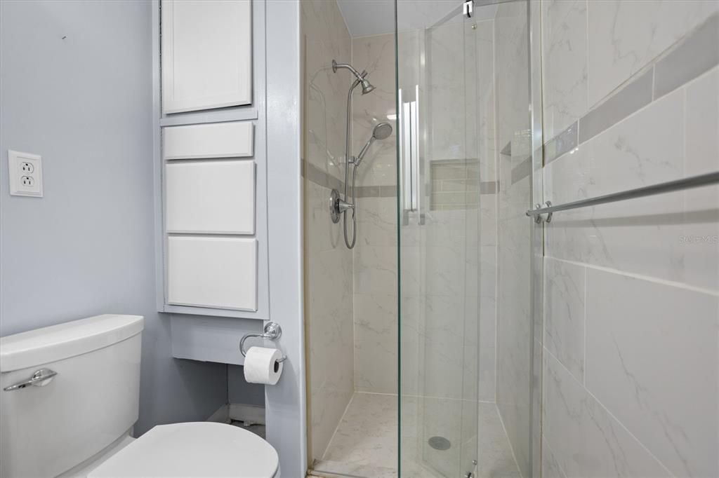 For Rent: $4,500 (2 beds, 2 baths, 2409 Square Feet)