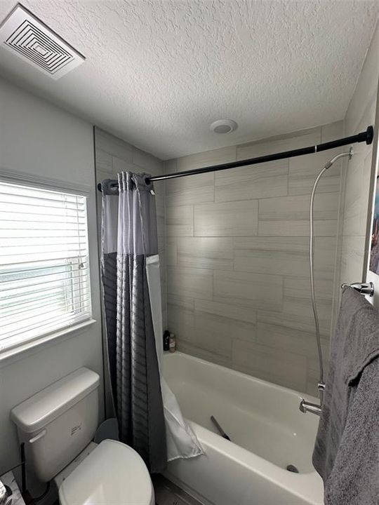 For Sale: $343,000 (4 beds, 2 baths, 1650 Square Feet)