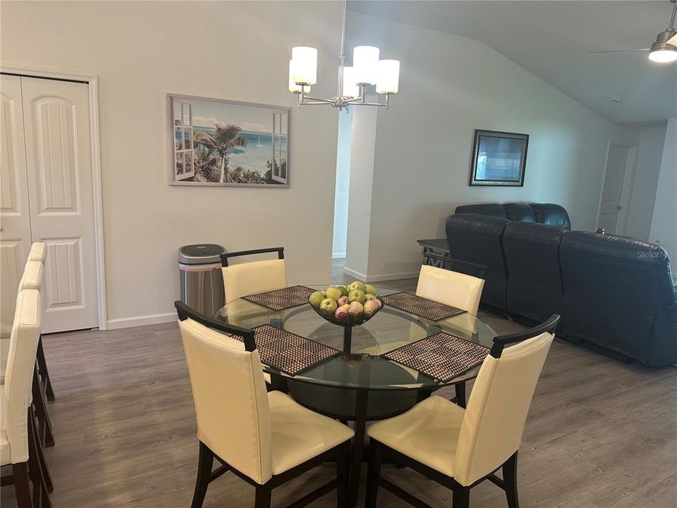 For Sale: $343,000 (4 beds, 2 baths, 1650 Square Feet)