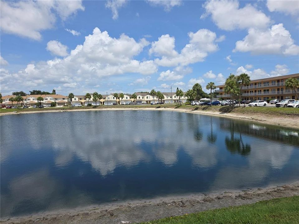 For Sale: $149,000 (2 beds, 2 baths, 1345 Square Feet)
