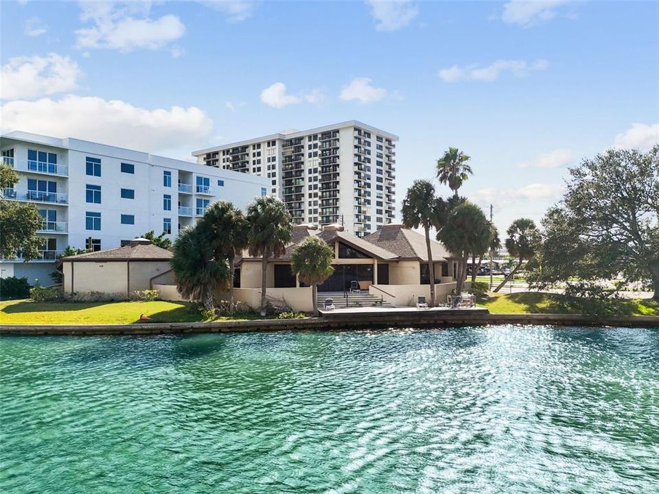 For Sale: $2,850,000 (0.75 acres)