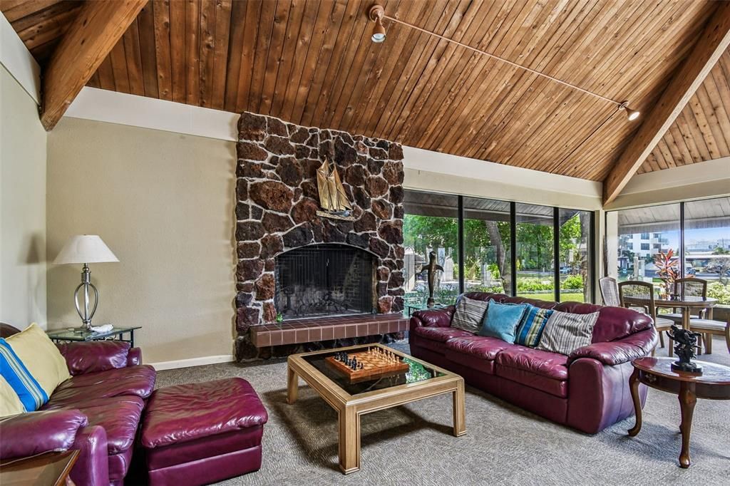For Sale: $2,850,000 (0.75 acres)