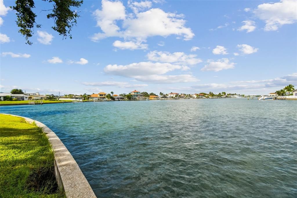For Sale: $2,850,000 (0.75 acres)