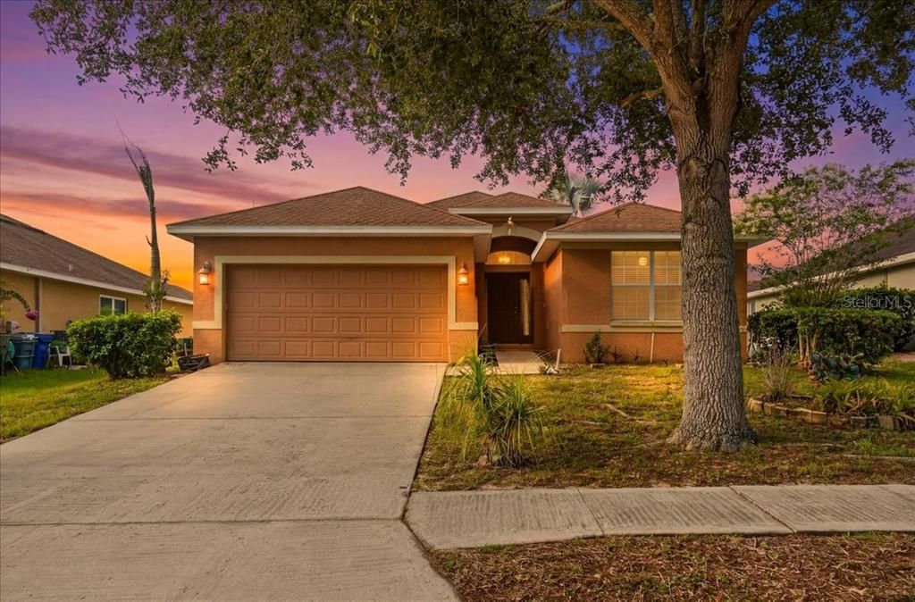 For Sale: $315,000 (4 beds, 2 baths, 1862 Square Feet)