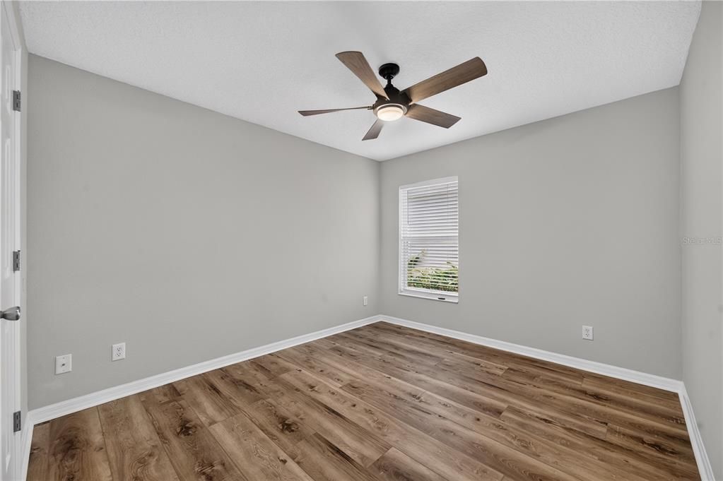 For Sale: $315,000 (3 beds, 2 baths, 1601 Square Feet)