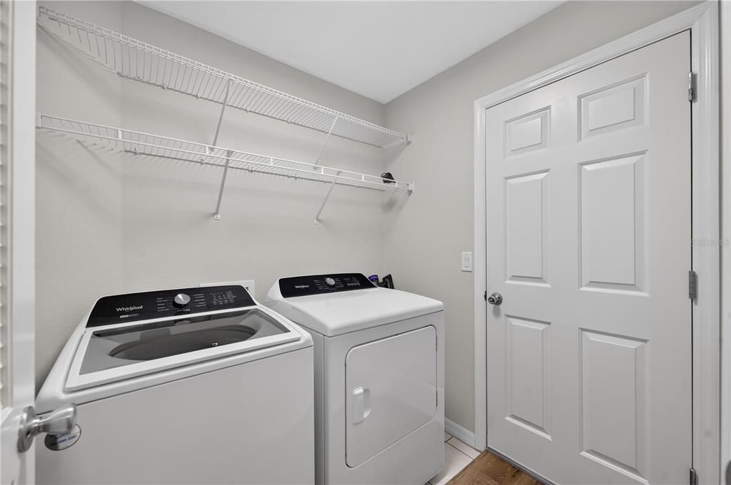 For Sale: $315,000 (3 beds, 2 baths, 1601 Square Feet)