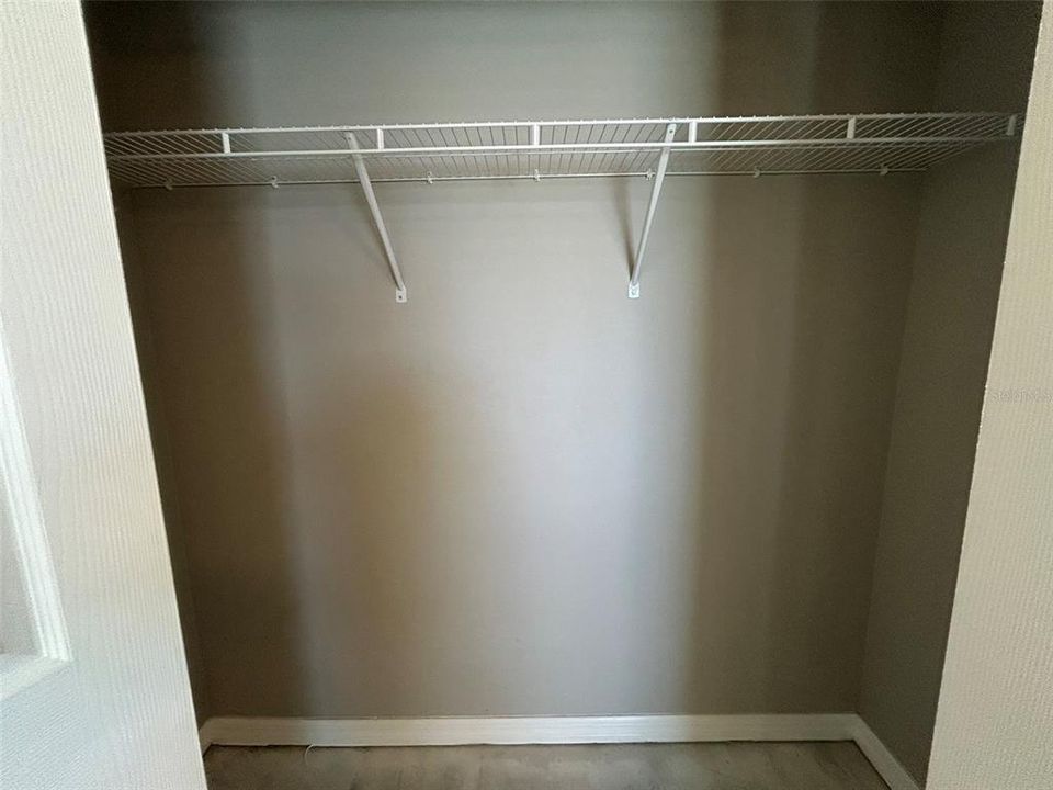 For Rent: $2,095 (4 beds, 2 baths, 1806 Square Feet)