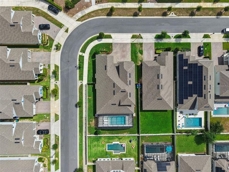 For Sale: $1,100,000 (7 beds, 4 baths, 3938 Square Feet)