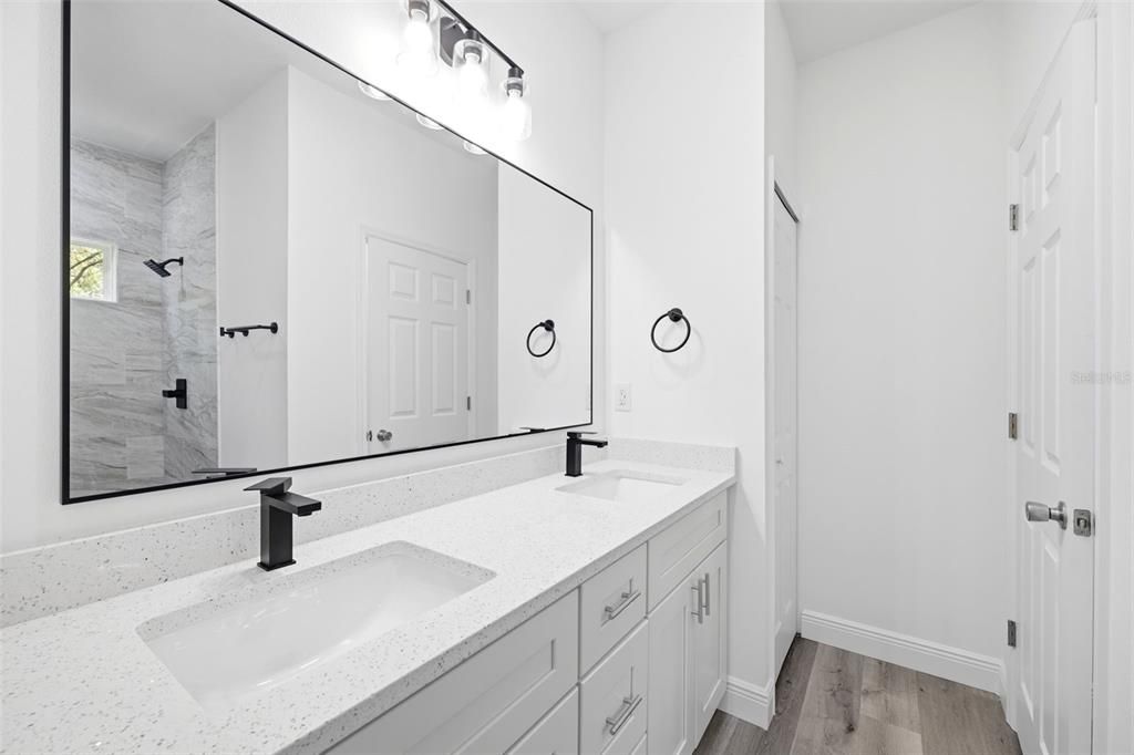 For Sale: $283,000 (3 beds, 2 baths, 1540 Square Feet)