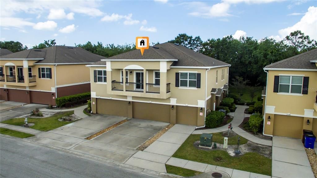 For Rent: $2,050 (2 beds, 2 baths, 1273 Square Feet)