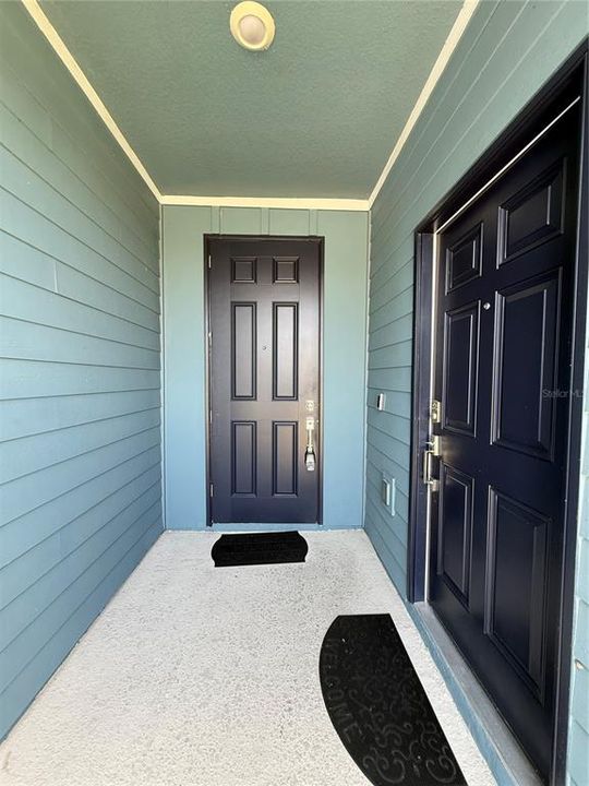 For Rent: $2,600 (3 beds, 2 baths, 2115 Square Feet)