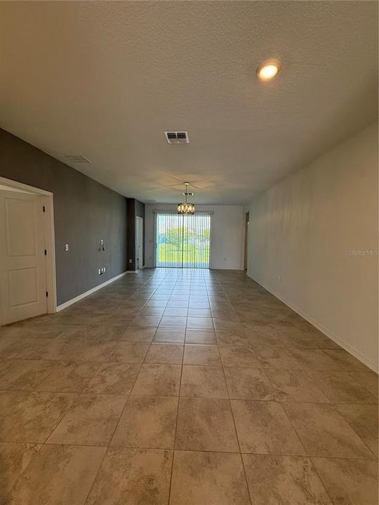 For Rent: $2,600 (3 beds, 2 baths, 2115 Square Feet)