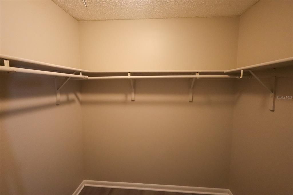 В аренду: $1,500 (3 спален, 2 ванн, 1561 Квадратных фут)