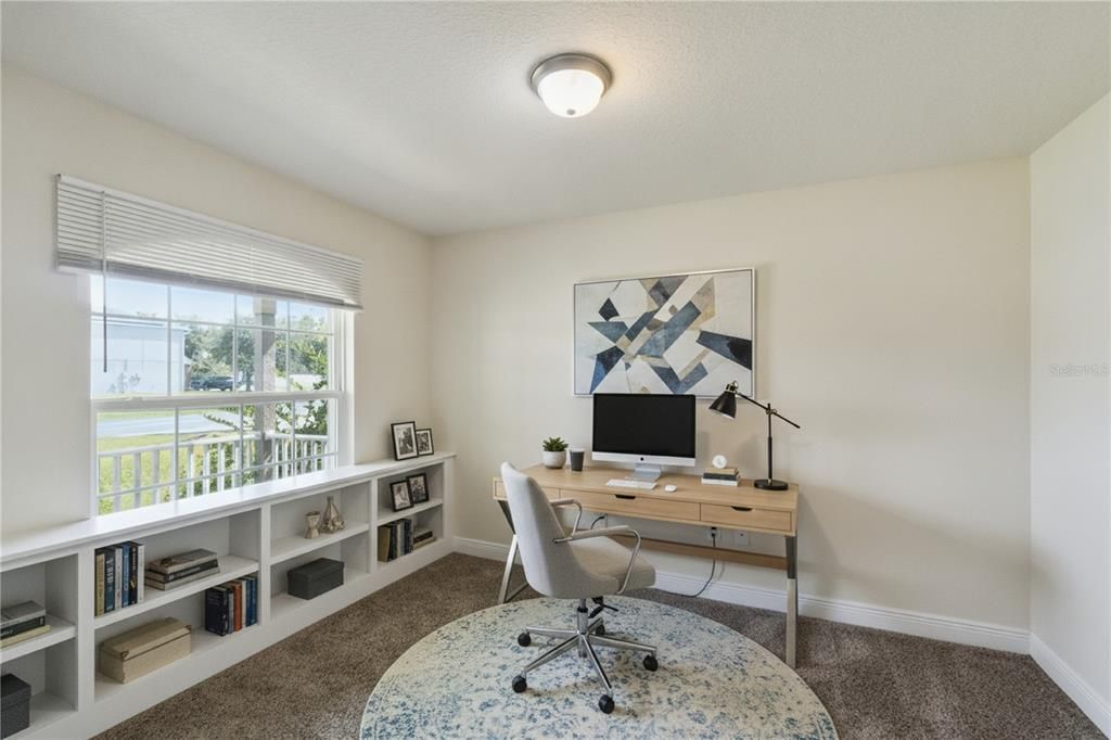 For Sale: $325,000 (3 beds, 2 baths, 2035 Square Feet)