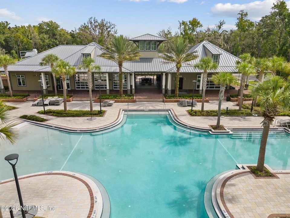 En Venta: $630,000 (4 camas, 3 baños, 2781 Pies cuadrados)