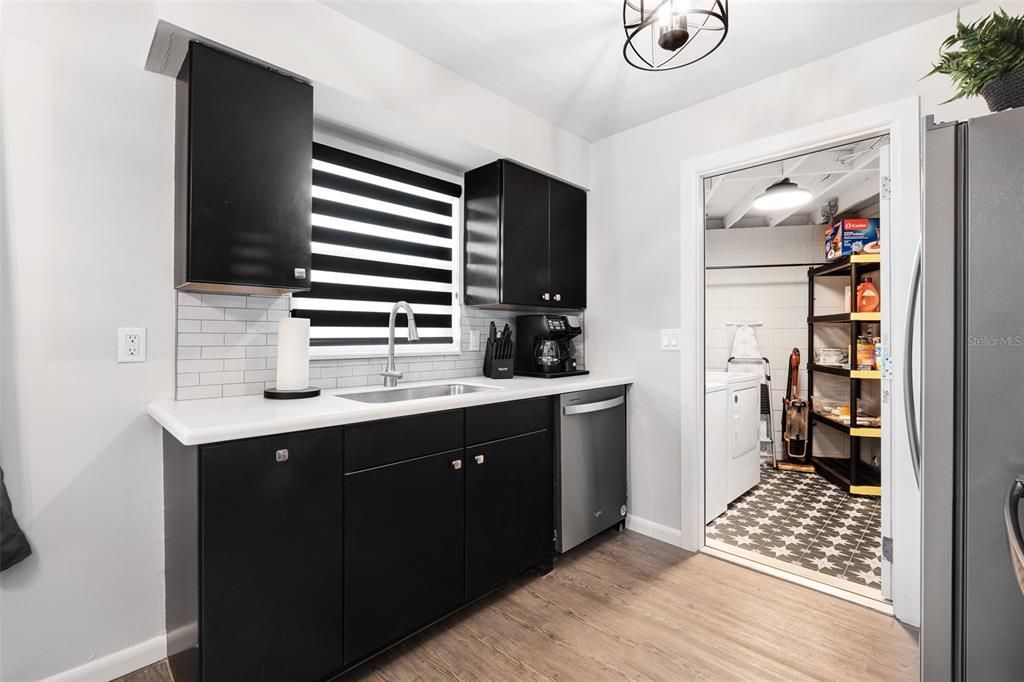 For Sale: $599,600 (8 beds, 0 baths, 1584 Square Feet)
