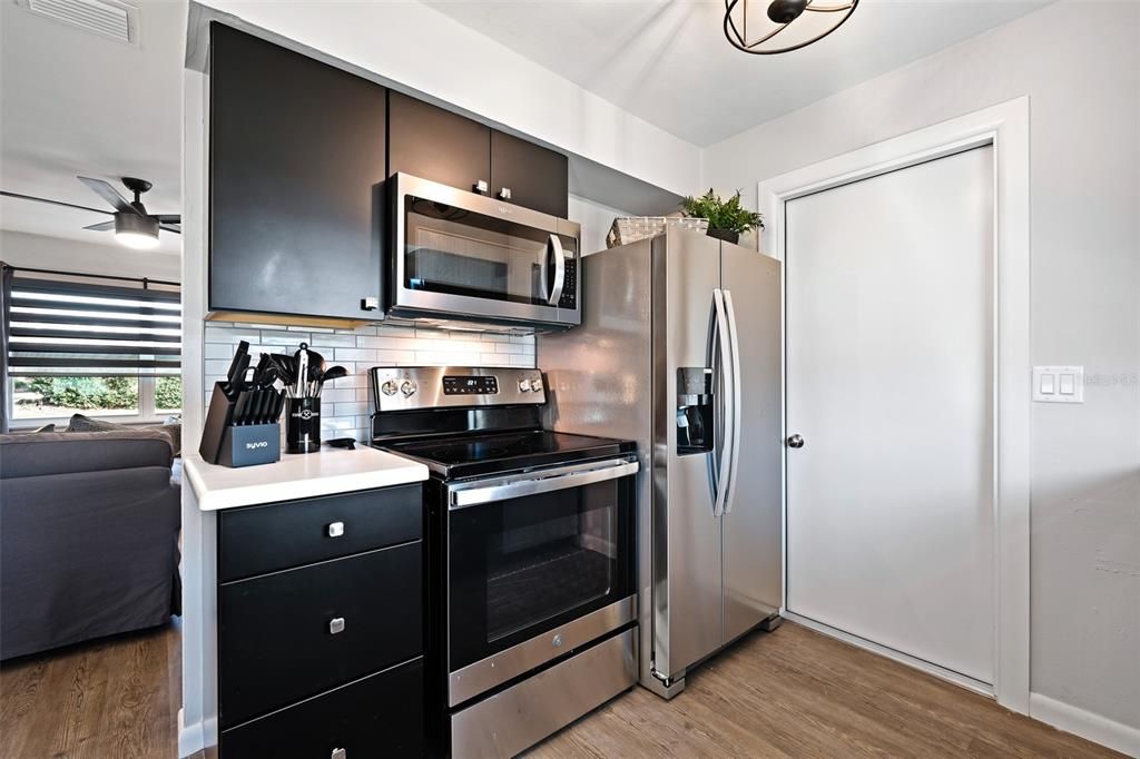For Sale: $599,600 (8 beds, 0 baths, 1584 Square Feet)