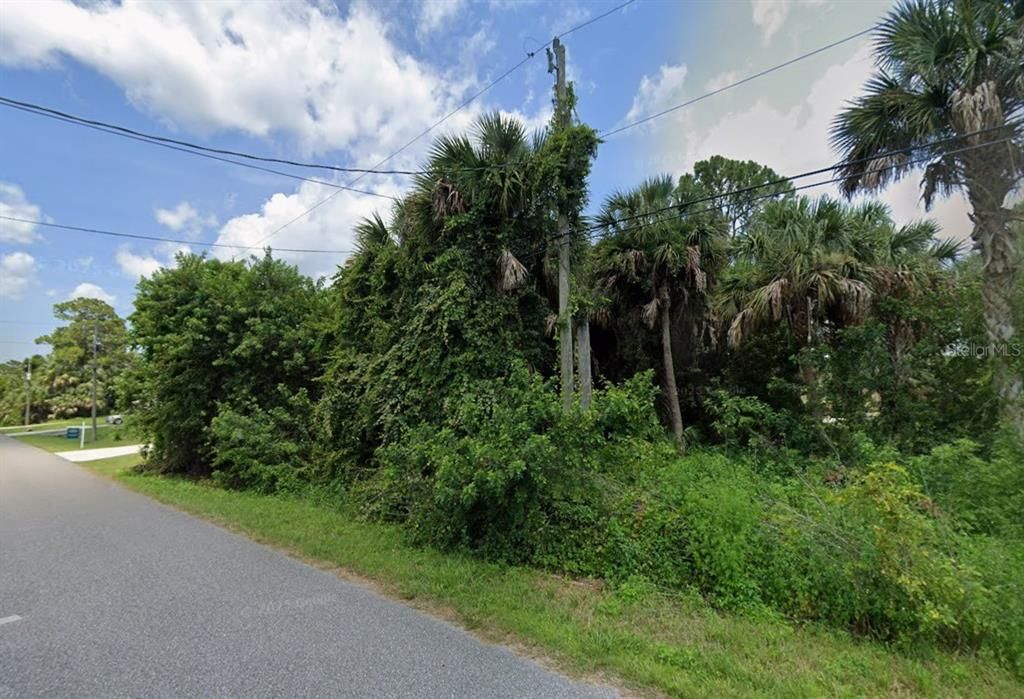 En Venta: $16,000 (0.23 acres)
