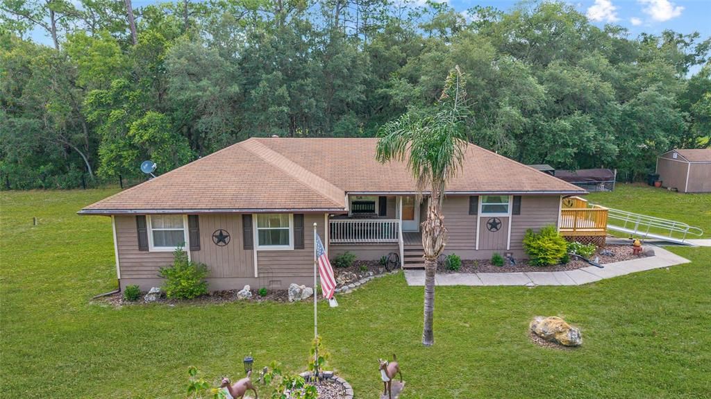 For Sale: $349,900 (3 beds, 2 baths, 1500 Square Feet)