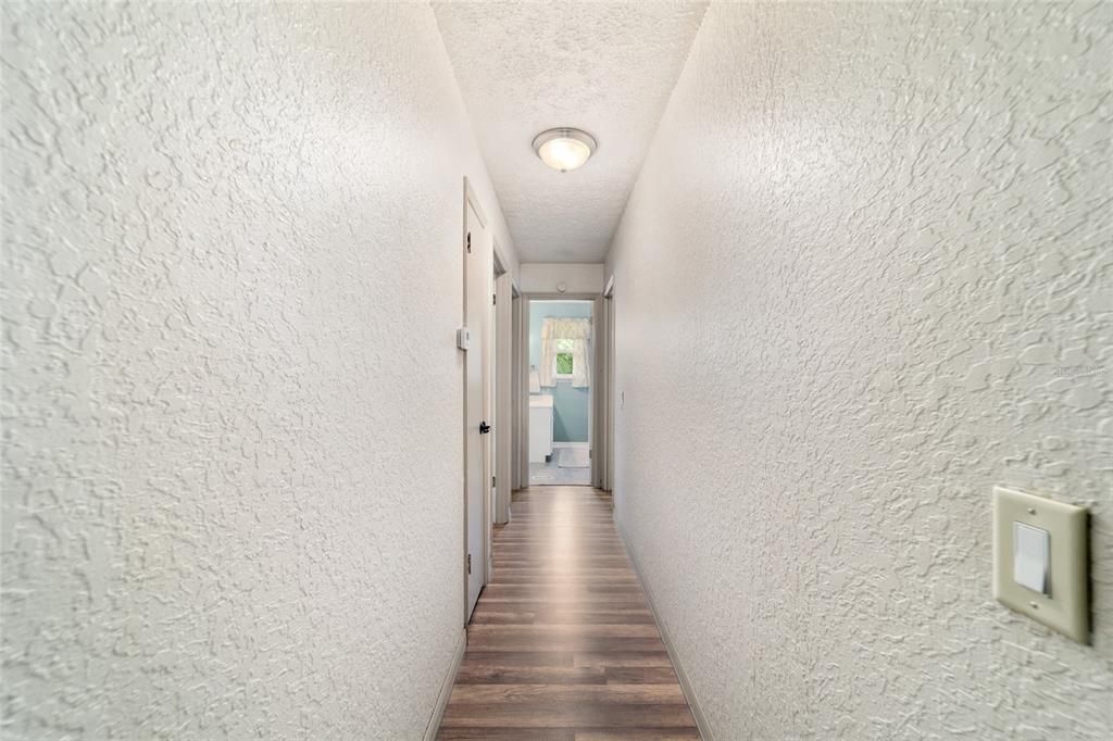 For Sale: $349,900 (3 beds, 2 baths, 1500 Square Feet)