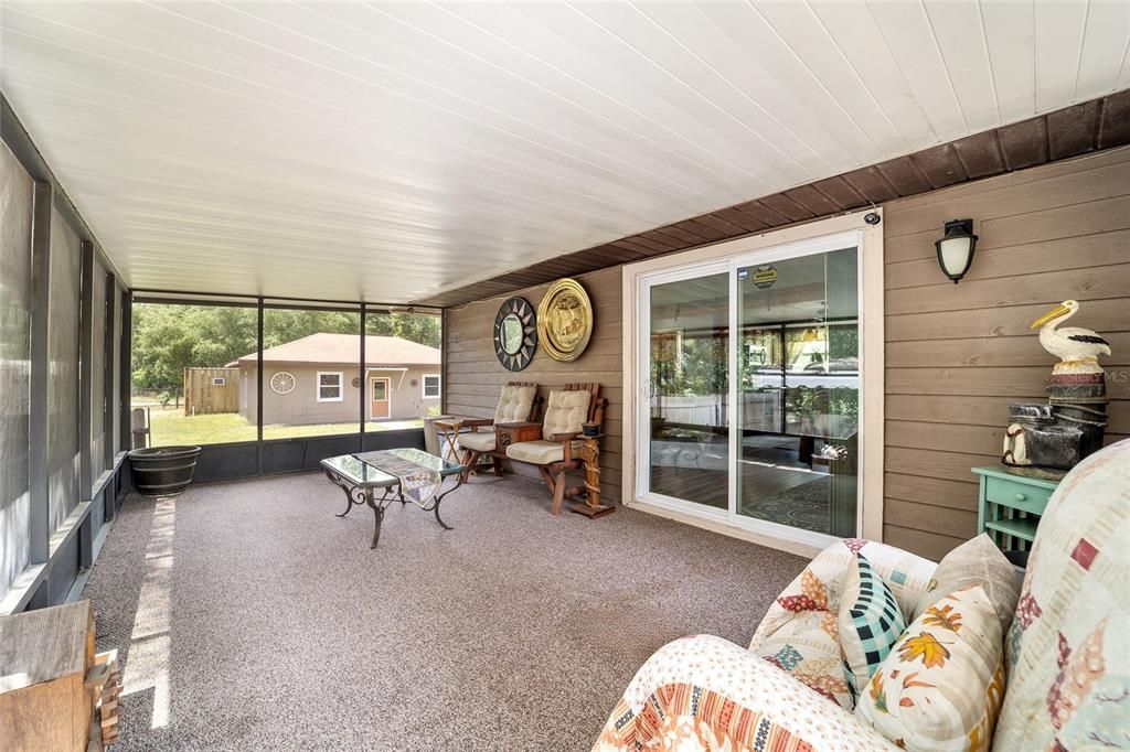 For Sale: $349,900 (3 beds, 2 baths, 1500 Square Feet)