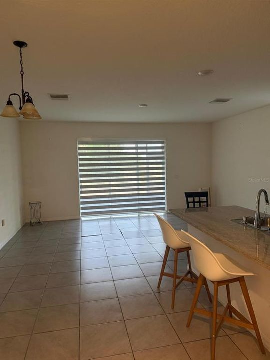 En Renta: $2,300 (3 camas, 2 baños, 1758 Pies cuadrados)