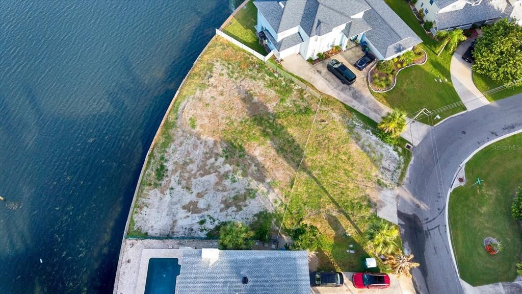 For Sale: $1,750,000 (0.24 acres)