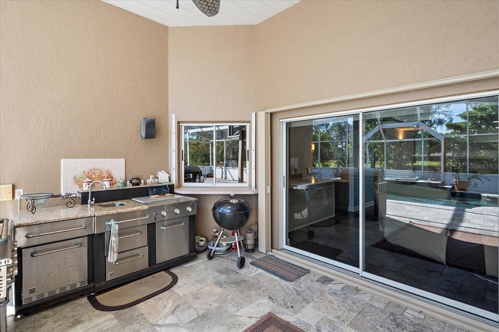En Venta: $859,950 (5 camas, 4 baños, 5919 Pies cuadrados)