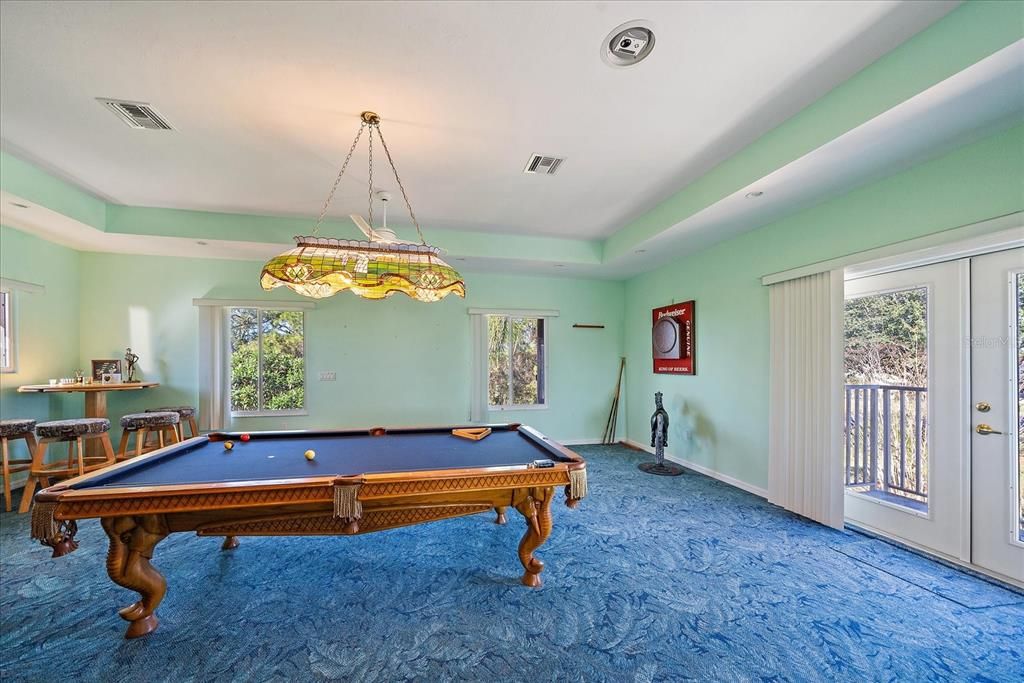 En Venta: $859,950 (5 camas, 4 baños, 5919 Pies cuadrados)