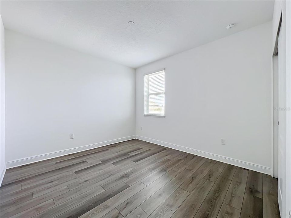 For Sale: $569,000 (3 beds, 2 baths, 2119 Square Feet)