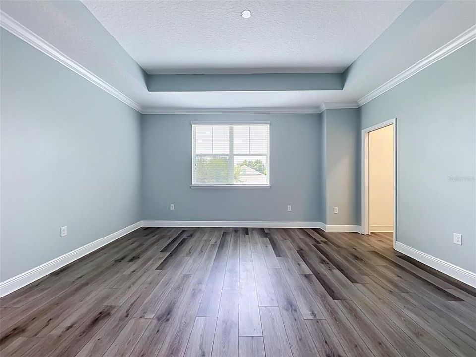 For Sale: $569,000 (3 beds, 2 baths, 2119 Square Feet)