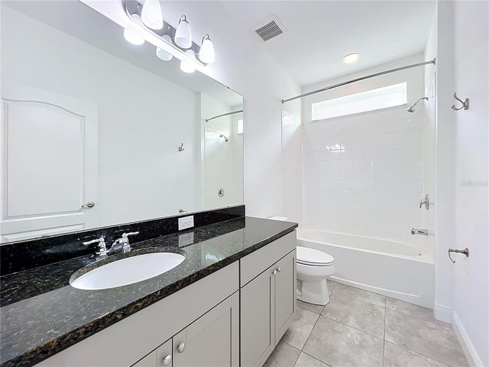 For Sale: $569,000 (3 beds, 2 baths, 2119 Square Feet)