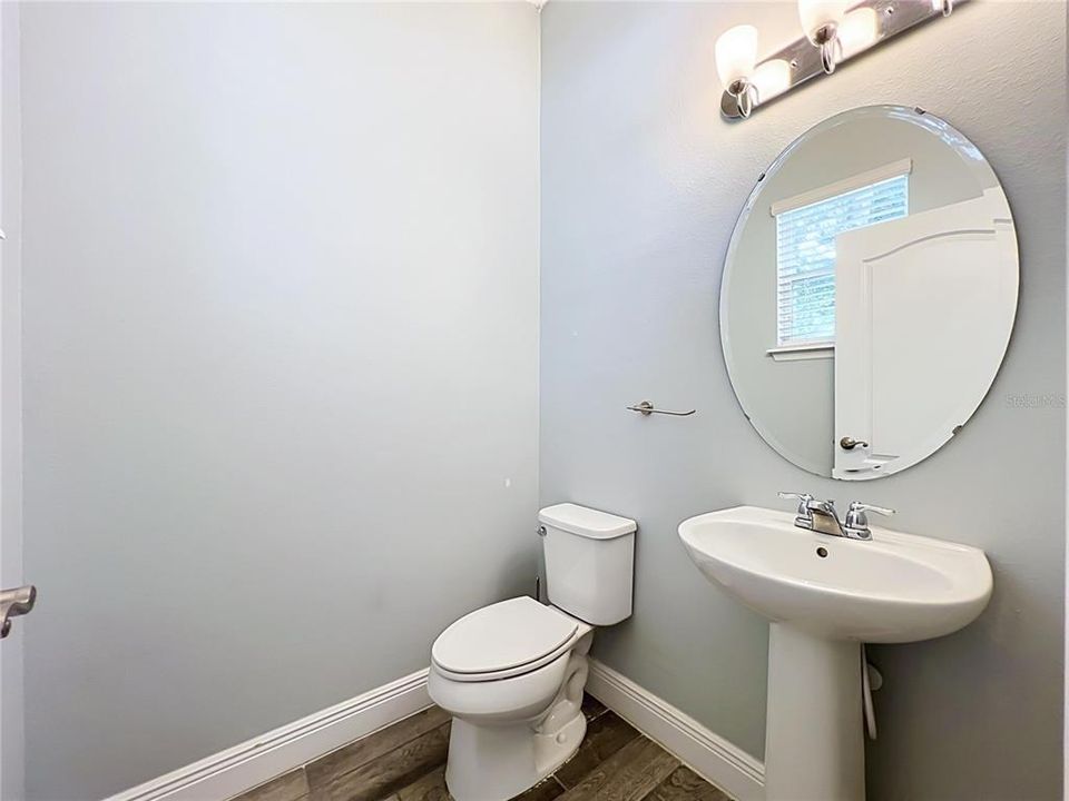 For Sale: $569,000 (3 beds, 2 baths, 2119 Square Feet)