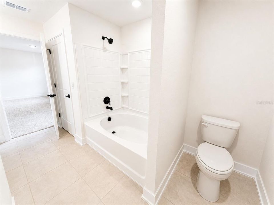 На продажу: $411,900 (3 спален, 2 ванн, 1780 Квадратных фут)