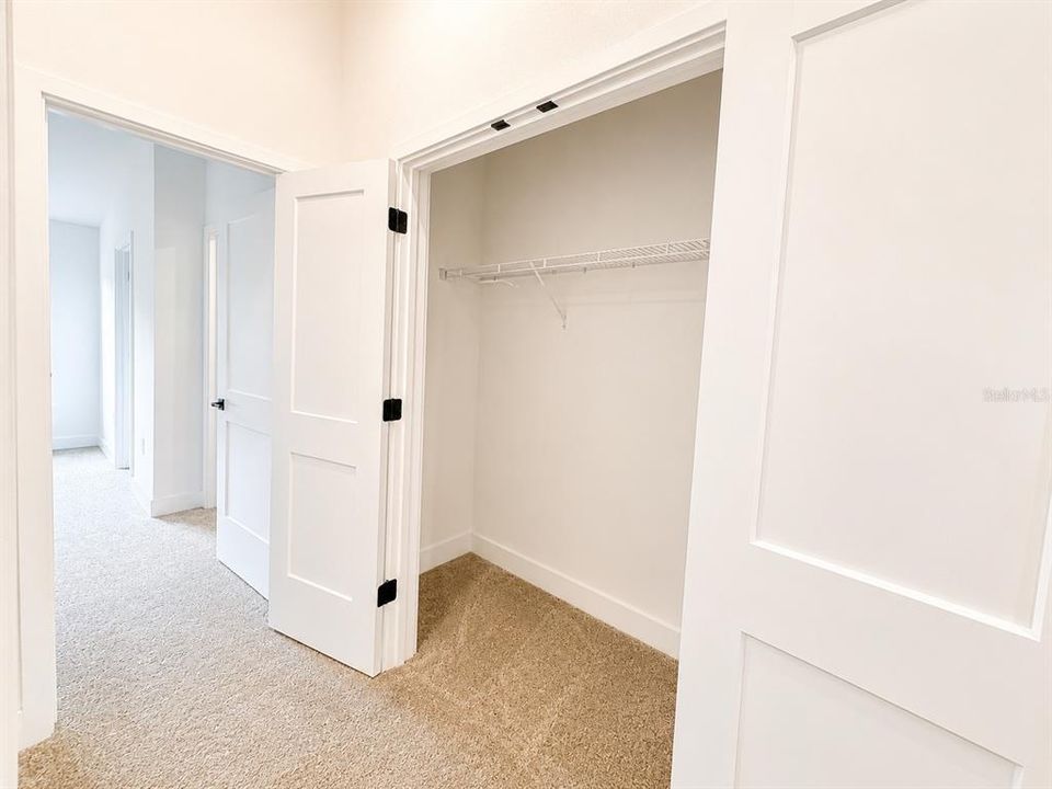 На продажу: $411,900 (3 спален, 2 ванн, 1780 Квадратных фут)