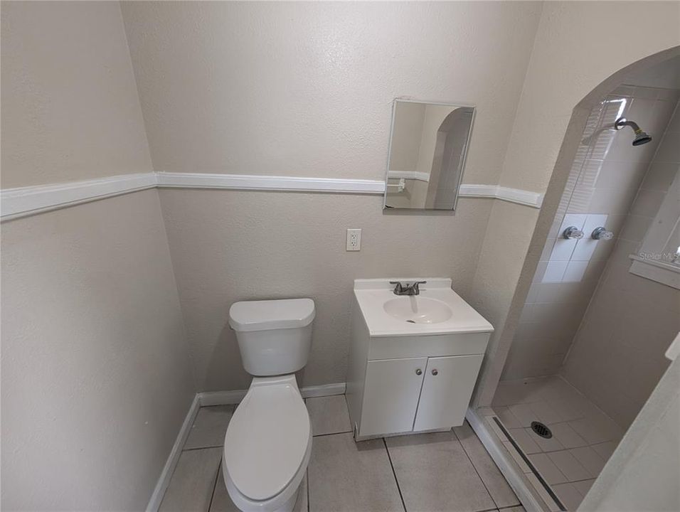 For Rent: $1,775 (4 beds, 2 baths, 1124 Square Feet)