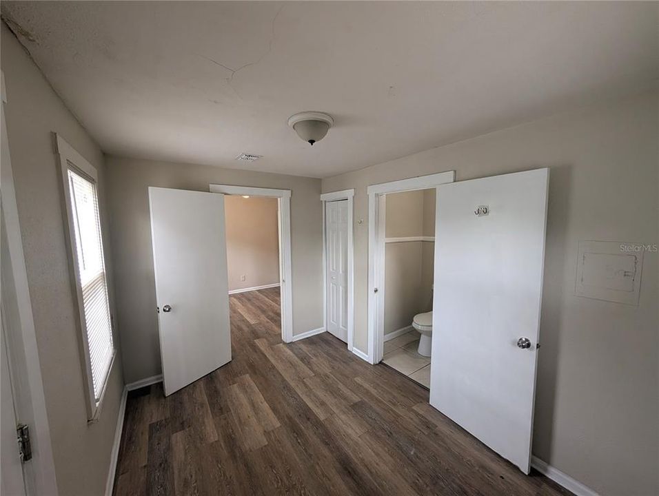 For Rent: $1,775 (4 beds, 2 baths, 1124 Square Feet)