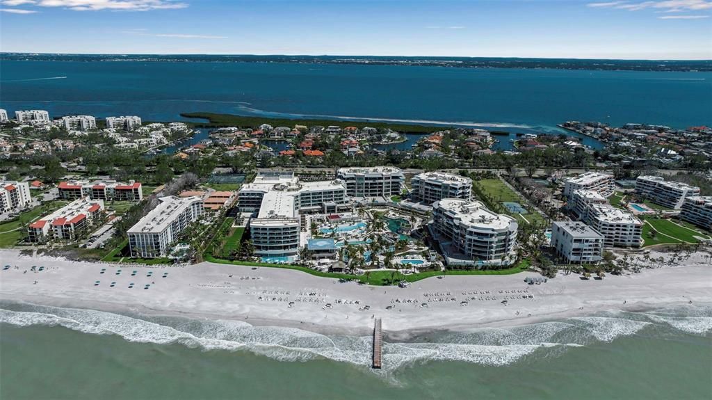 For Sale: $12,250,000 (5 beds, 5 baths, 5120 Square Feet)
