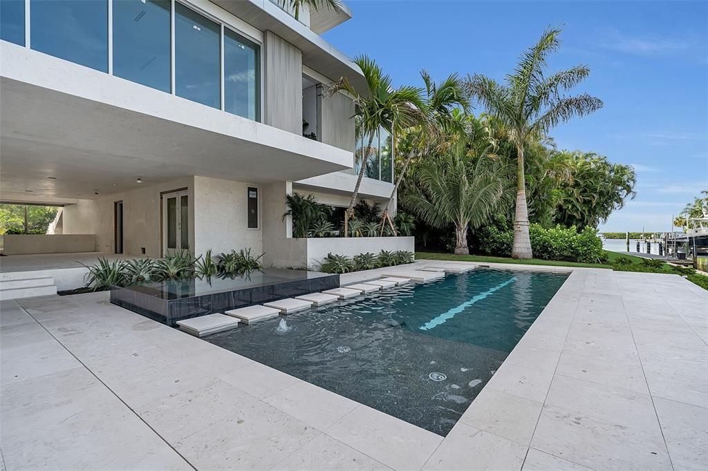 For Sale: $12,250,000 (5 beds, 5 baths, 5120 Square Feet)